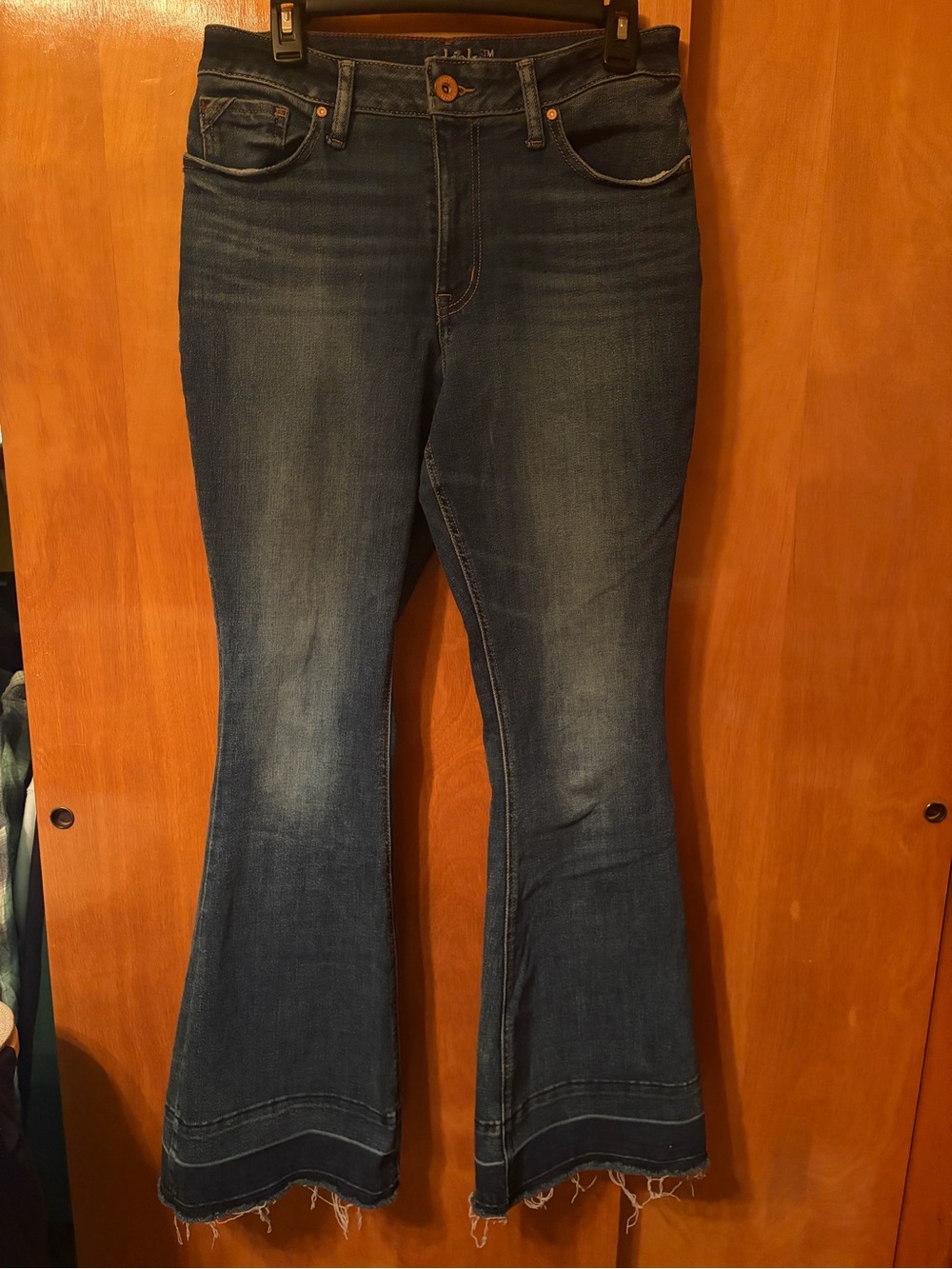Women's Dark Wash High-Waist Flare Jeans - Blue